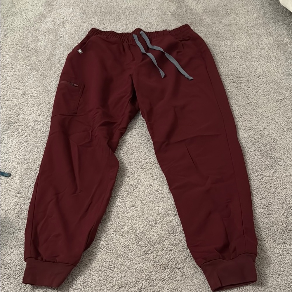Women’s Figs High Waisted Maroon Jogger Pants with Drawstring